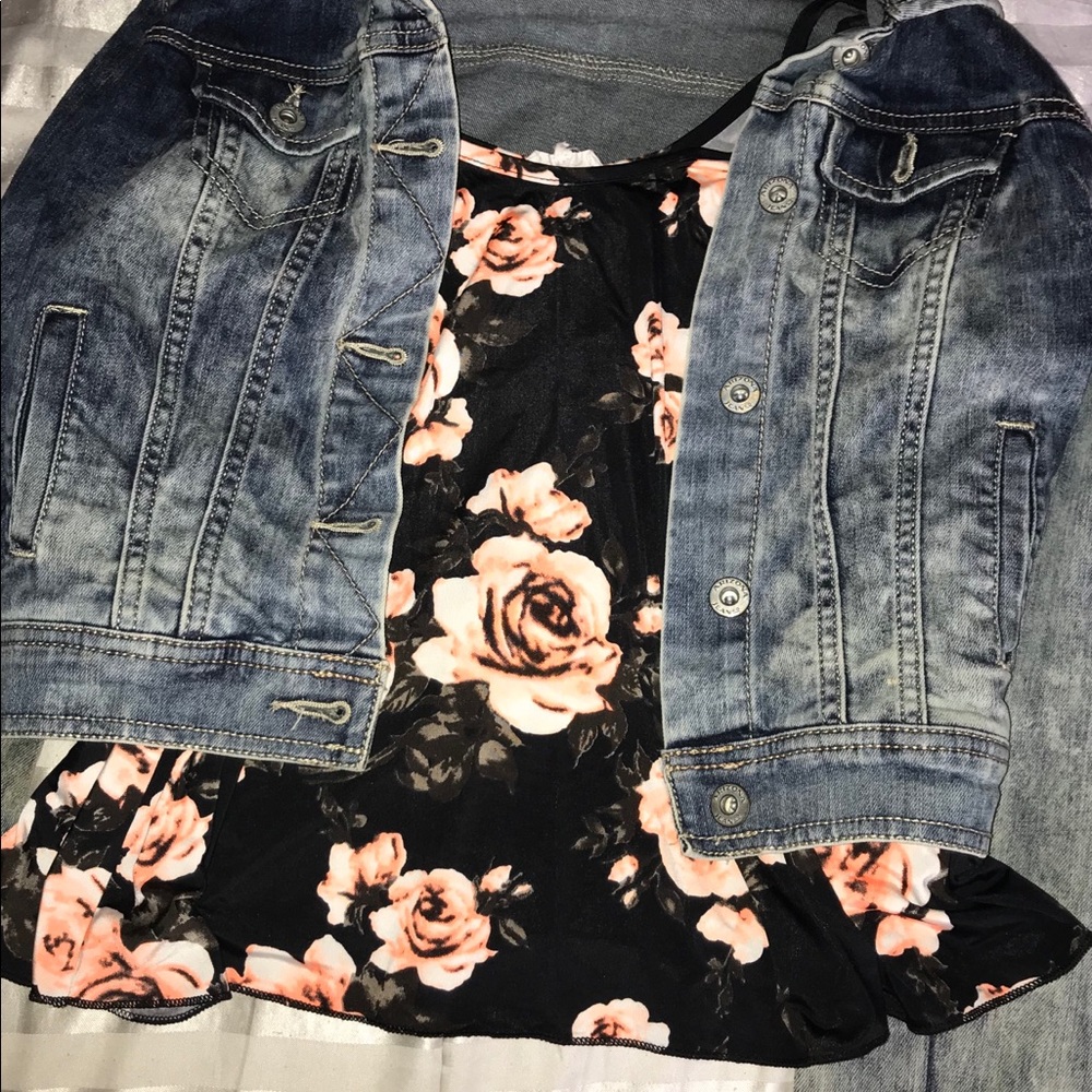 Jean jacket - Picture 5 of 5